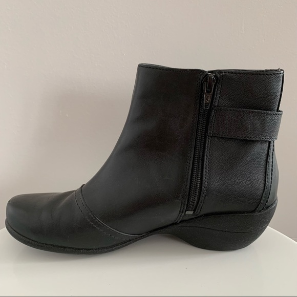 Hush Puppies Kana - Black Leather Waterproof Insulated Ankle Boots - Size 8.5M - Picture 5 of 14